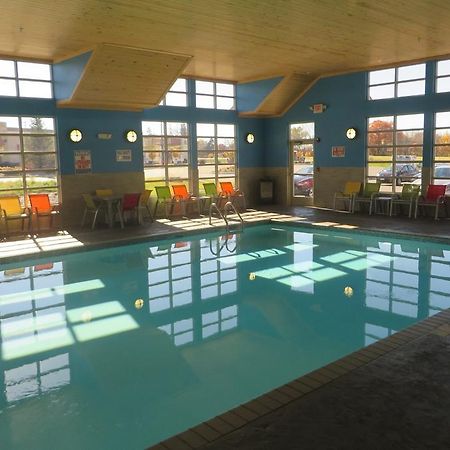 Comfort Inn & Suites - Chisago City מראה חיצוני תמונה