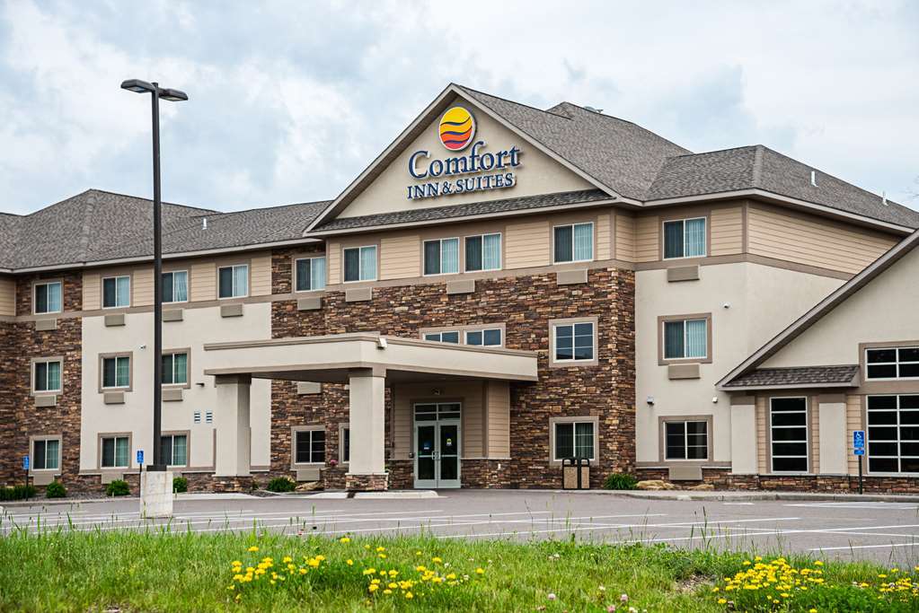 Comfort Inn & Suites - Chisago City מראה חיצוני תמונה